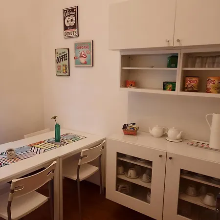 Mareluna Bed and Breakfast Νάπολη